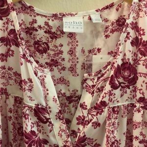 NWT NY&C red and white flutter sleeve top